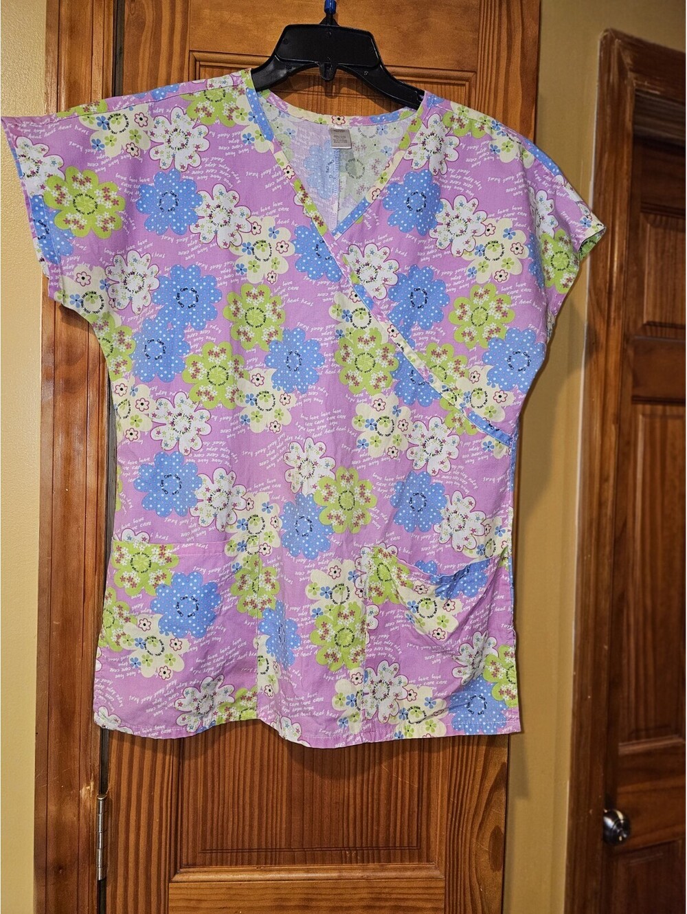 Scrubs By Nick & Sarah Size 8 Floral